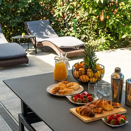 Dolores With Terrace & Jacuzzi 아파트 두브로브니크