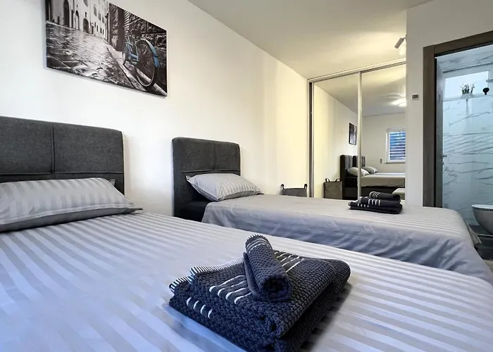 Dolores With Terrace & Jacuzzi Appartement