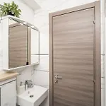 Dolores With Terrace & Jacuzzi Apartament