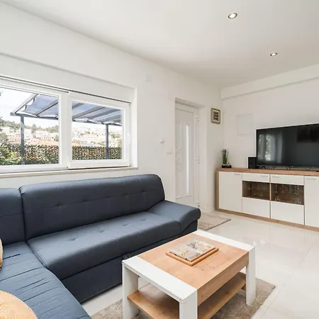 Apartment Dolores With Terrace & Jacuzzi Dubrovnik