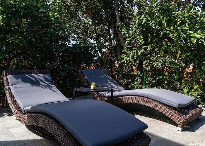 شقة Dolores With Terrace & Jacuzzi