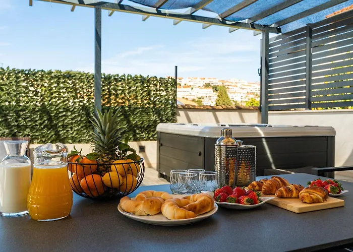 Dolores With Terrace & Jacuzzi *