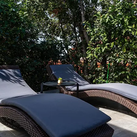 Apartment Dolores With Terrace & Jacuzzi